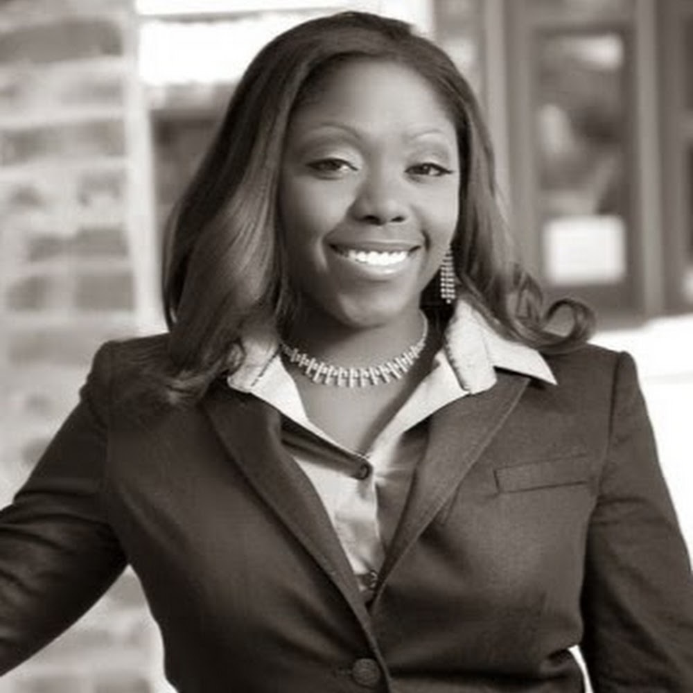 Meet your Posher, Deshawnda